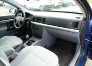 Opel Vectra Sedan / Limuzína 1,8 l 90 kw
