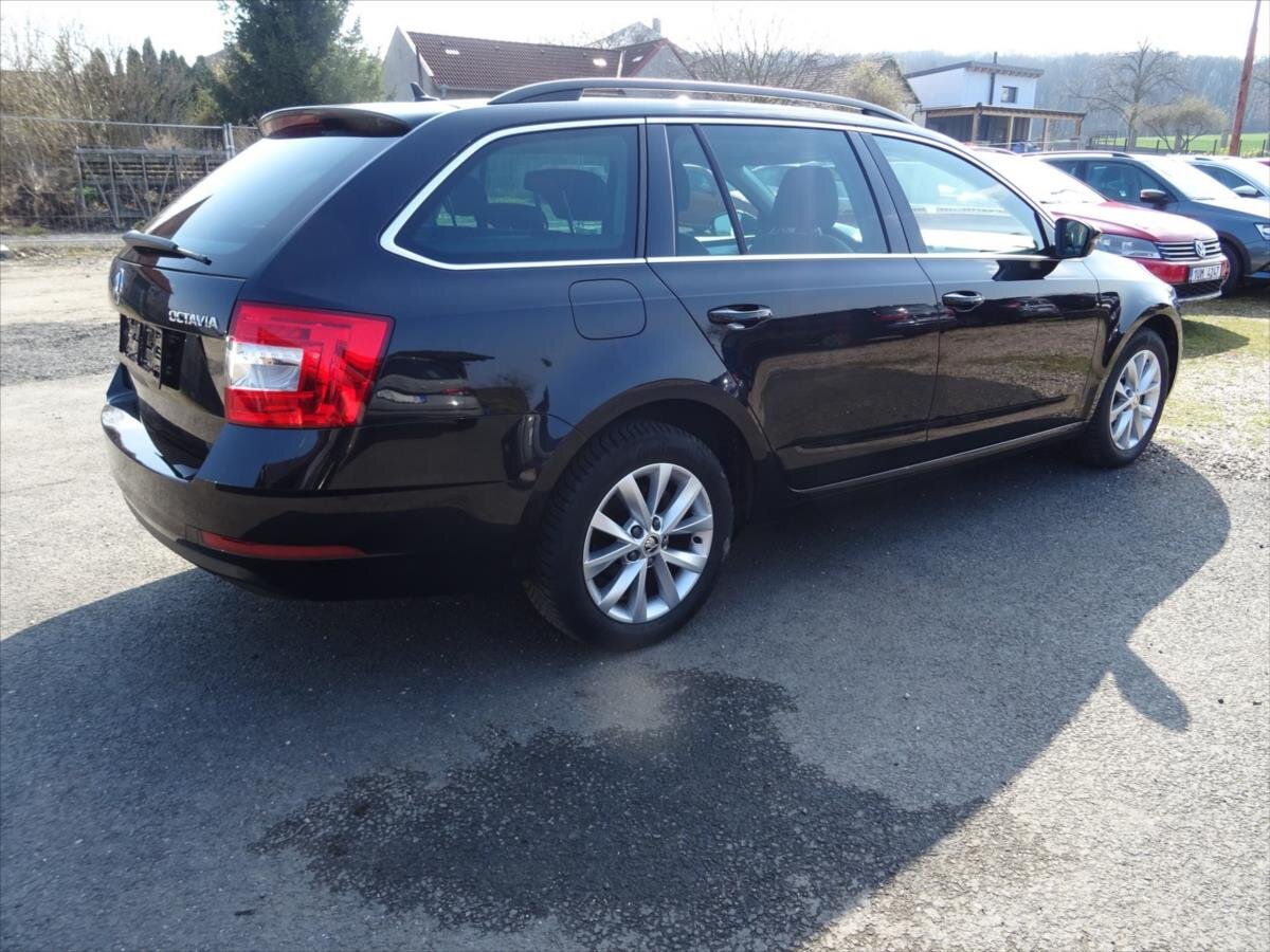 Škoda Octavia Kombi 999,0 85 kw