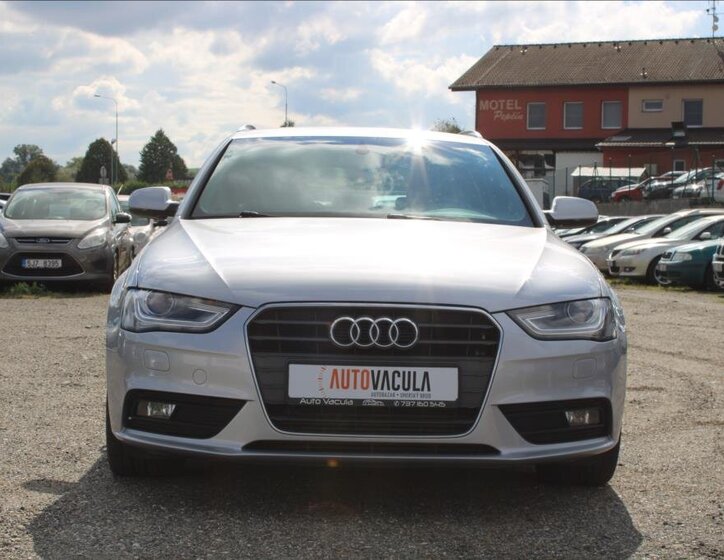 Audi A4 Kombi 2,0 l 130 kw