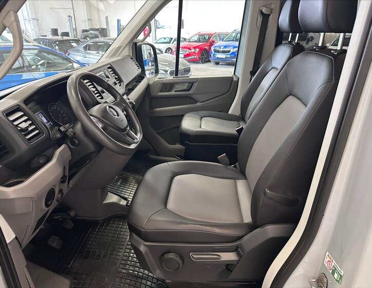 Volkswagen Crafter Skříň 2,0 l 103 kw