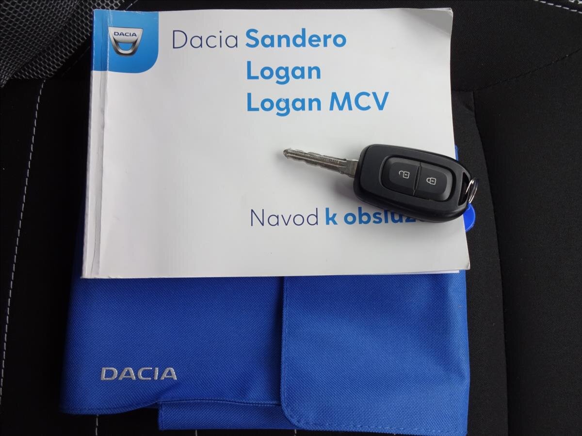 Dacia Sandero Hatchback 898,0 66 kw