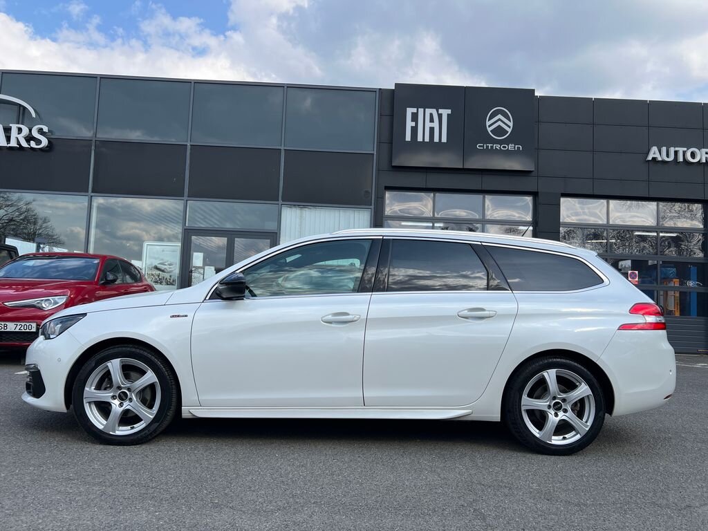 Peugeot 308 Kombi 1,2 l 96 kw