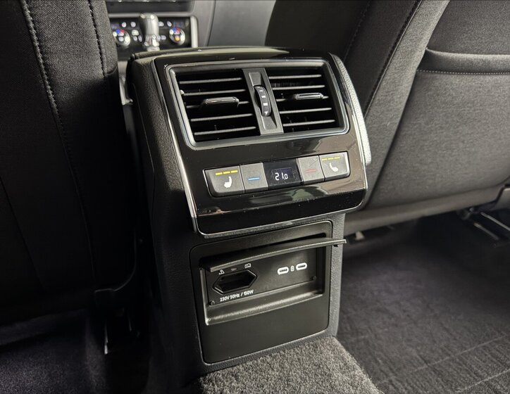 Škoda Superb Kombi 1,4 l 160 kw