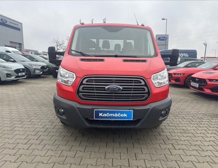 Ford Transit 8