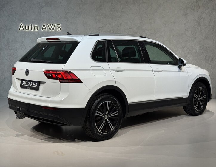 Volkswagen Tiguan 6