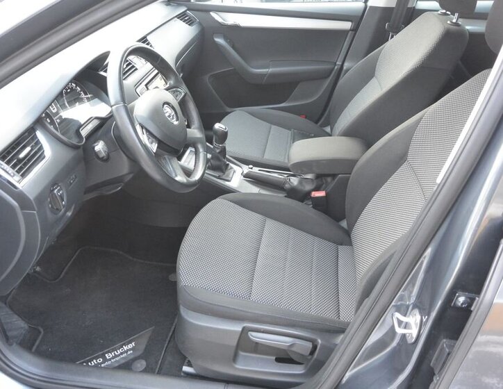 Škoda Octavia Kombi 2,0 l 110 kw