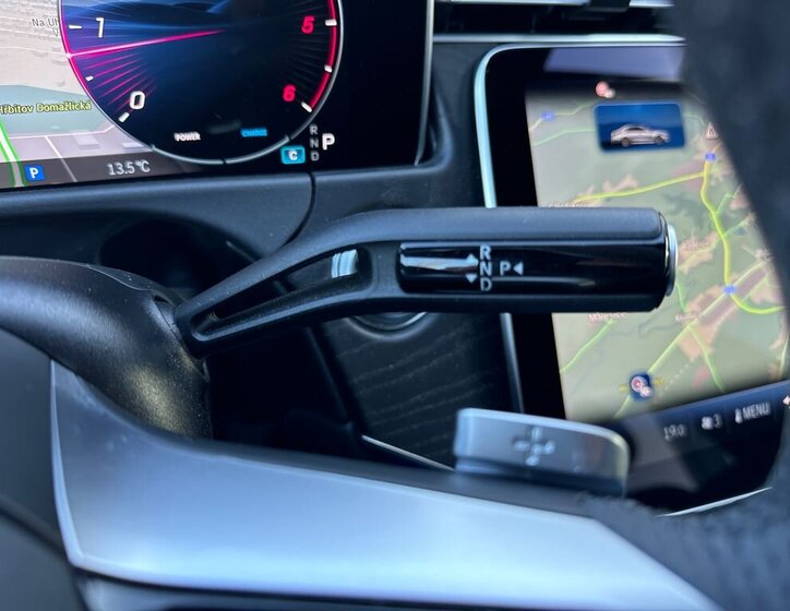 Mercedes-Benz Třídy E 19