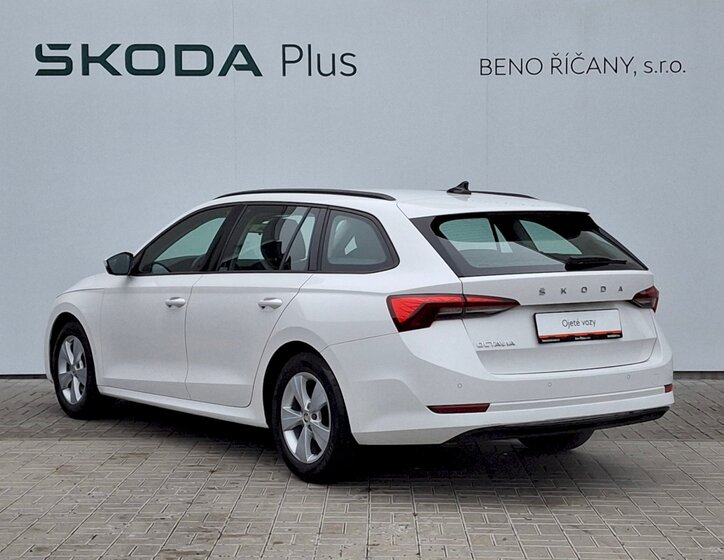 Škoda Octavia 12