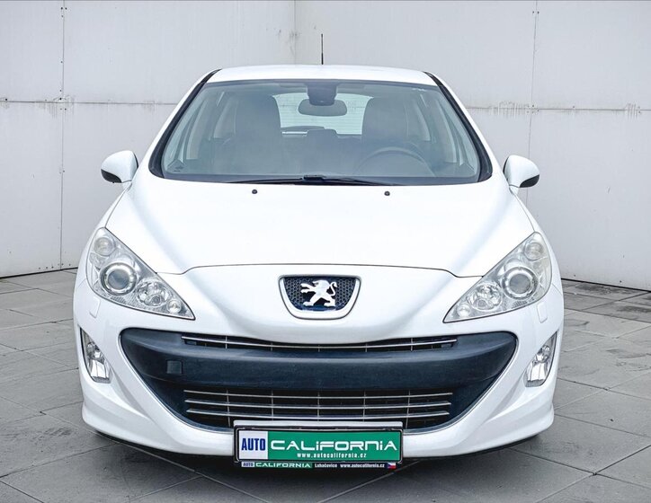 Peugeot 308 Hatchback 1,6 l 147 kw