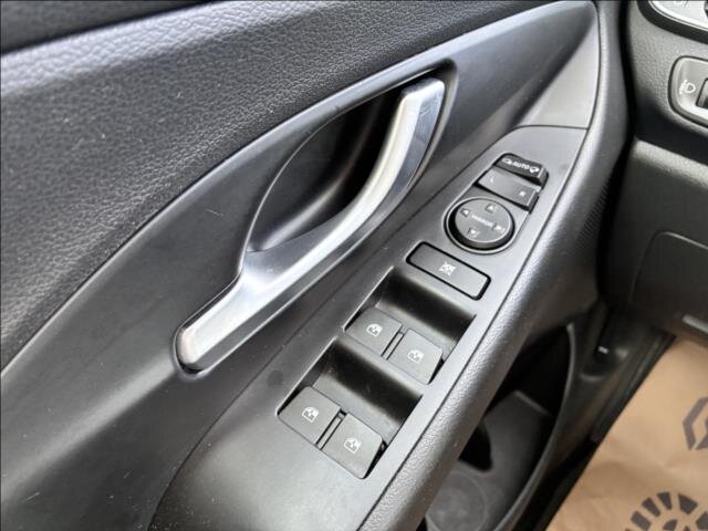 Hyundai i30 Hatchback 998,0 88 kw