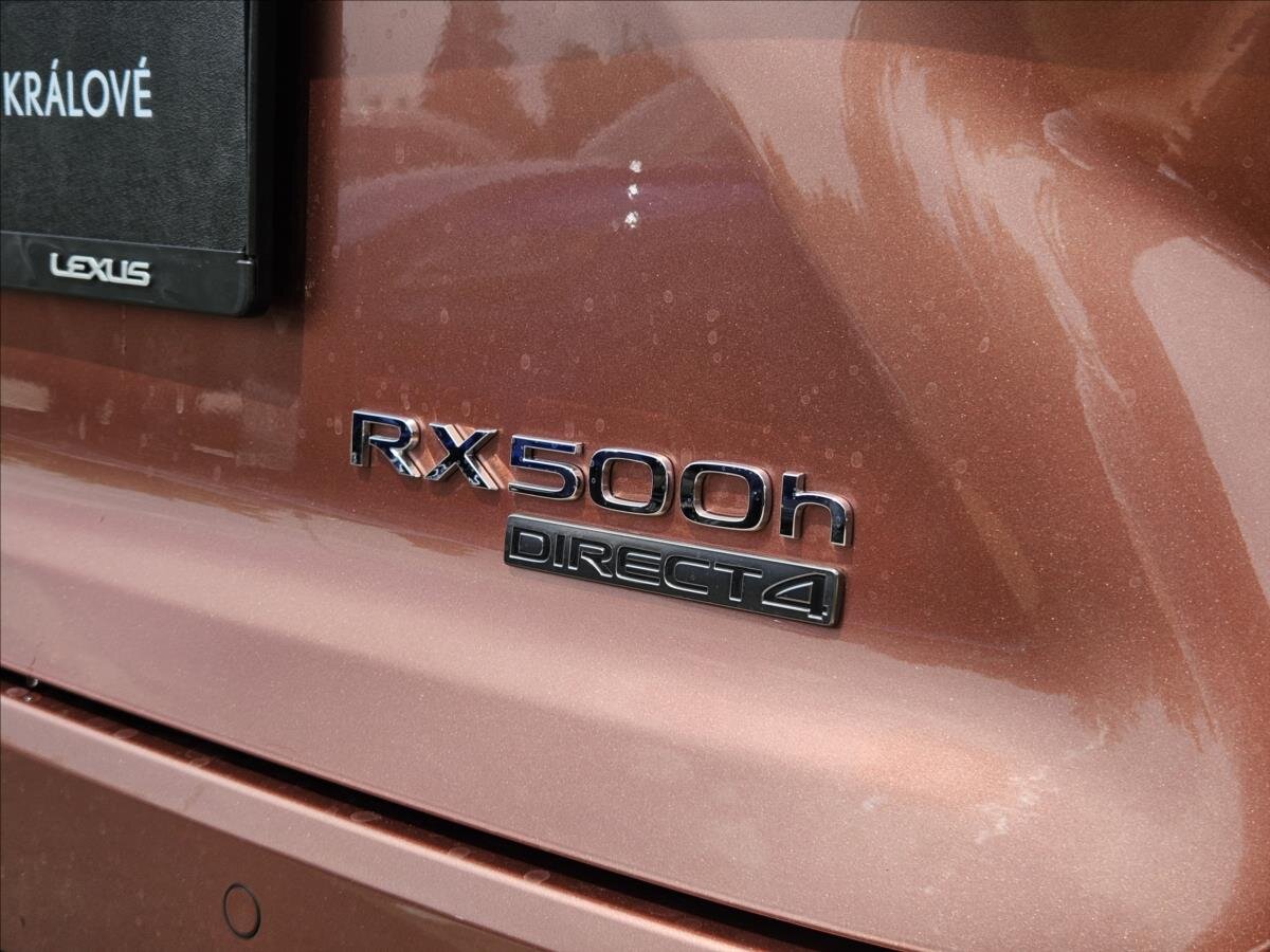 Lexus RX 500h SUV / Terénní 2,4 l 273 kw