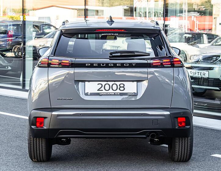 Peugeot 2008 5