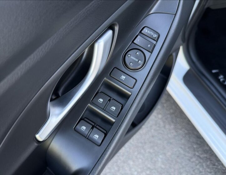 Hyundai i30 Kombi 1,4 l 103 kw