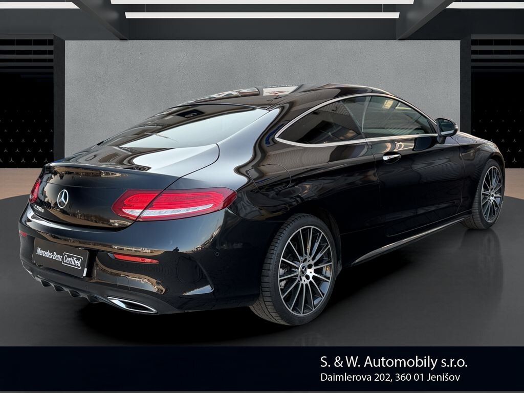 Mercedes-Benz Třídy C Kupé 2,1 l 150 kw