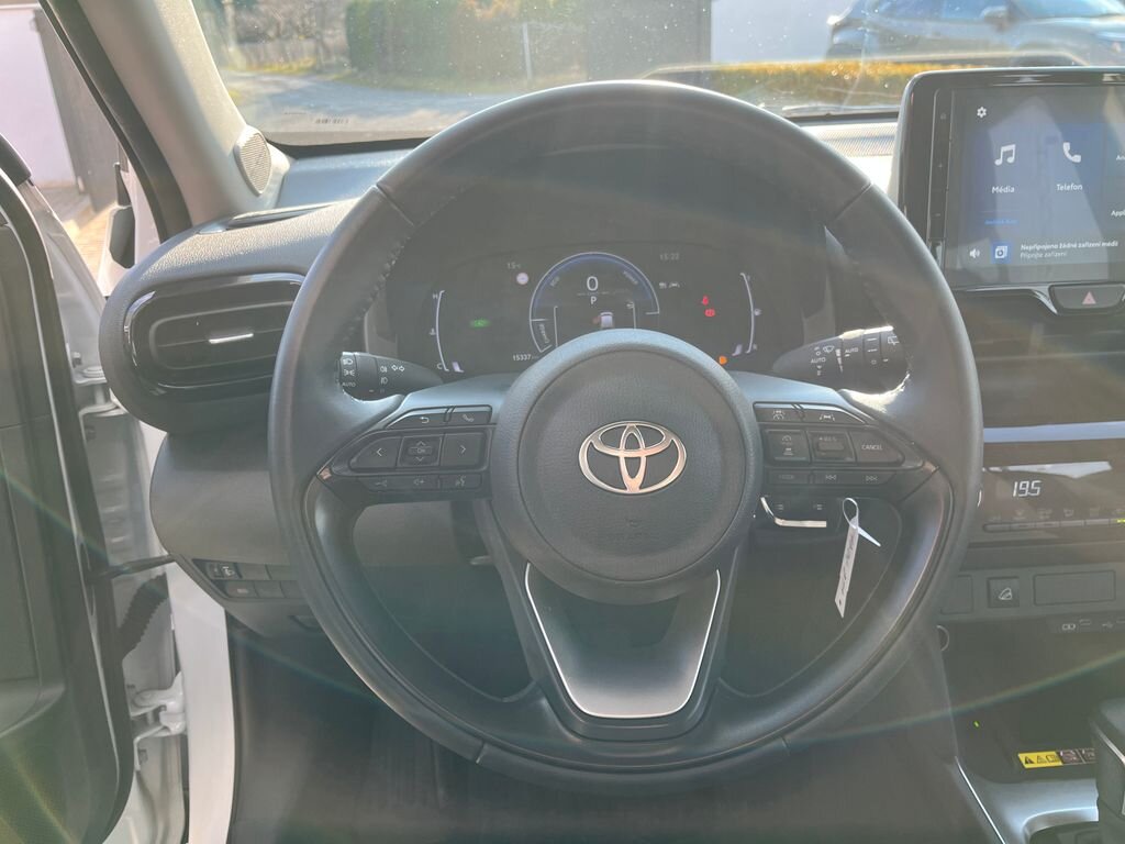 Toyota Yaris Cross SUV / Terénní 1,5 l 68 kw