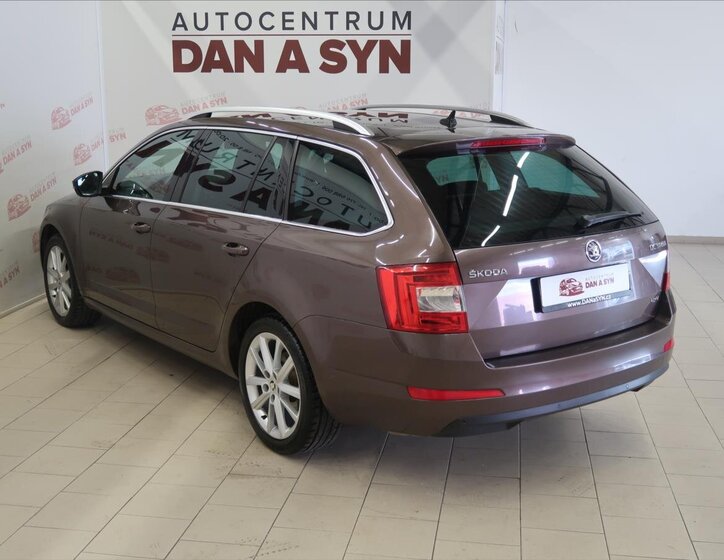 Škoda Octavia Kombi 2,0 l 110 kw