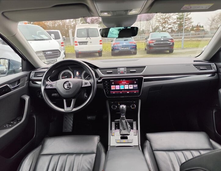 Škoda Superb Kombi 2,0 l 140 kw