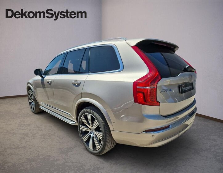 Volvo XC90 Ostatní 2,0 l 228 kw