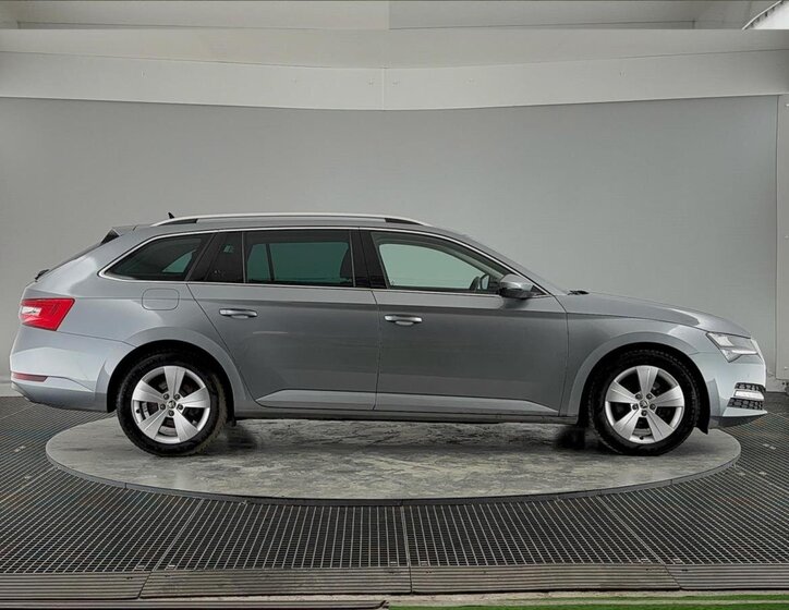 Škoda Superb Kombi 2,0 l 110 kw