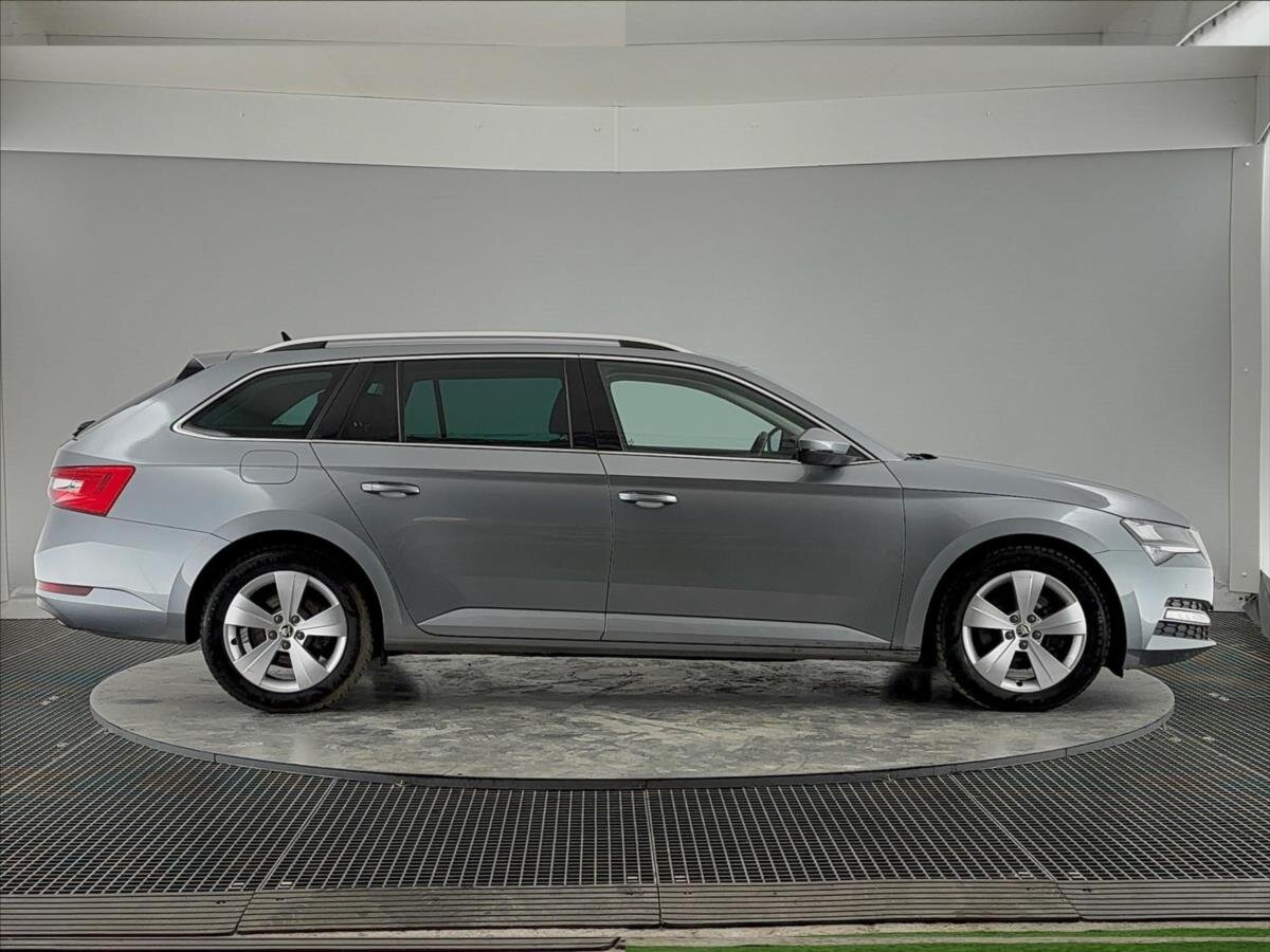 Škoda Superb Kombi 2,0 l 110 kw
