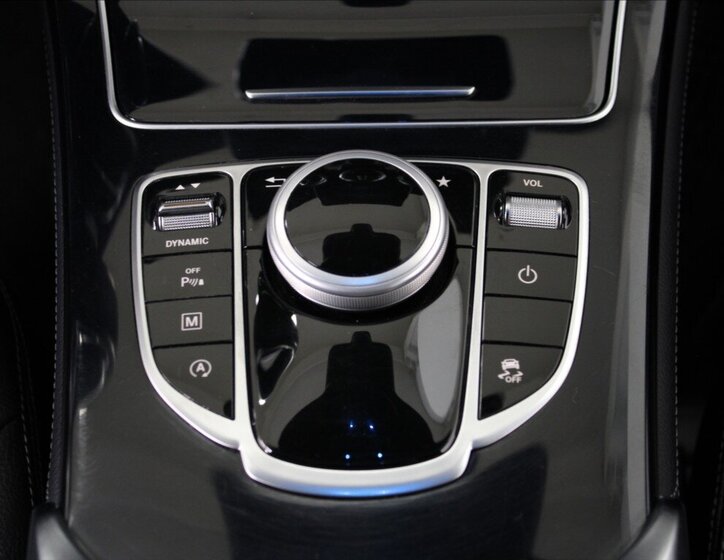 Mercedes-Benz GLC SUV 3,0 l 190 kw