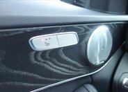 Mercedes-Benz Třídy C Sedan / Limuzína 2,0 l 143 kw