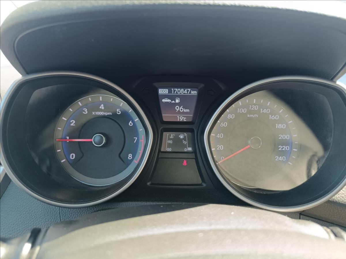 Hyundai i30 Kombi 1,6 l 88 kw