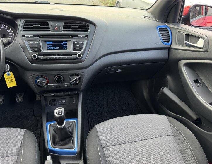 Hyundai i20 Hatchback 1,2 l 61 kw