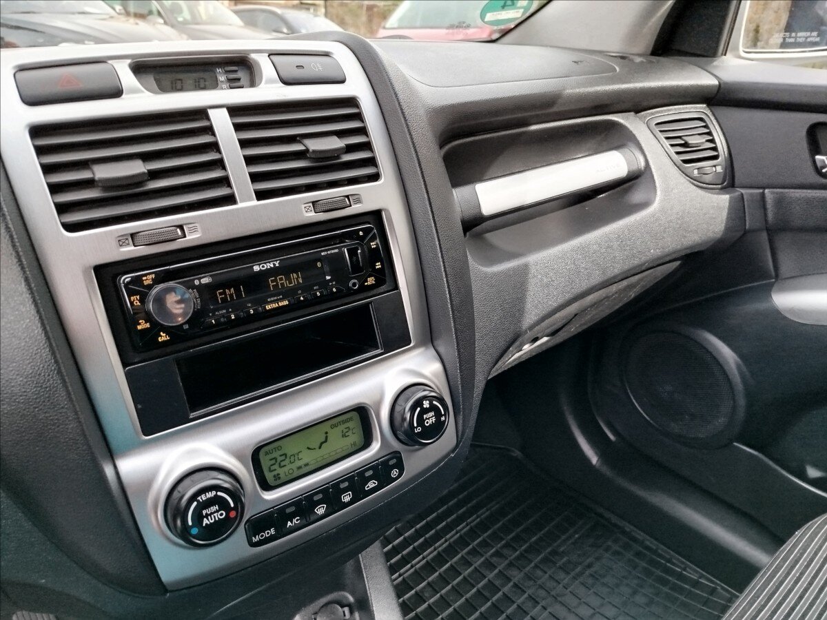 KIA Sportage SUV / Terénní 2,0 l 103 kw