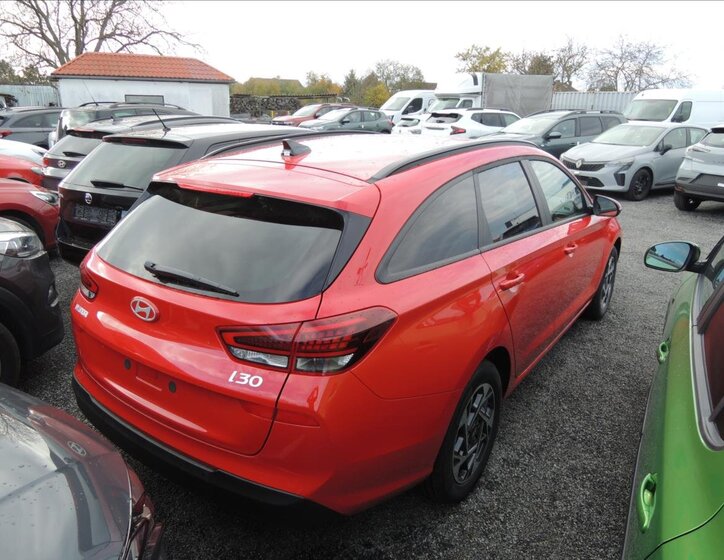 Hyundai i30 Kombi 1,5 l 70 kw