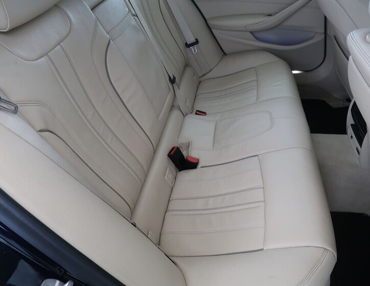 BMW Řada 5 Kombi 2,0 l 140 kw