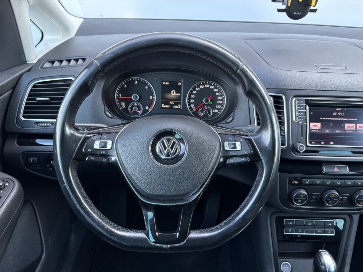 Volkswagen Sharan Kombi 2,0 l 110 kw