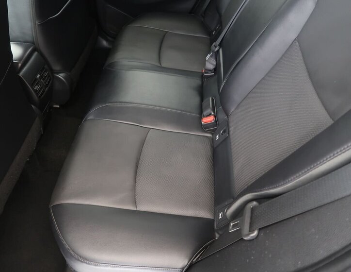 Toyota Corolla Cross Hatchback 2,0 l 112 kw