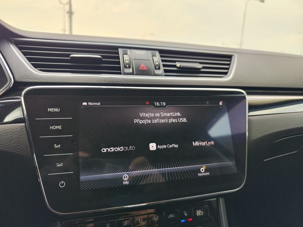 Škoda Superb Sedan / Limuzína 2,0 l 110 kw