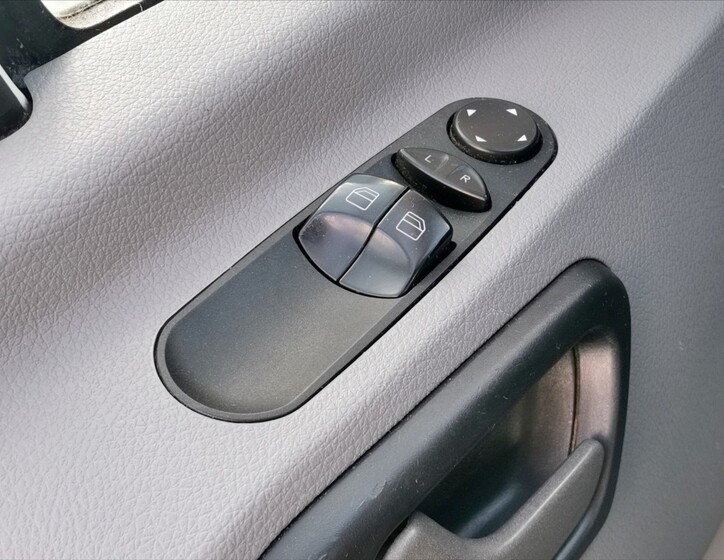 Volkswagen Crafter 11