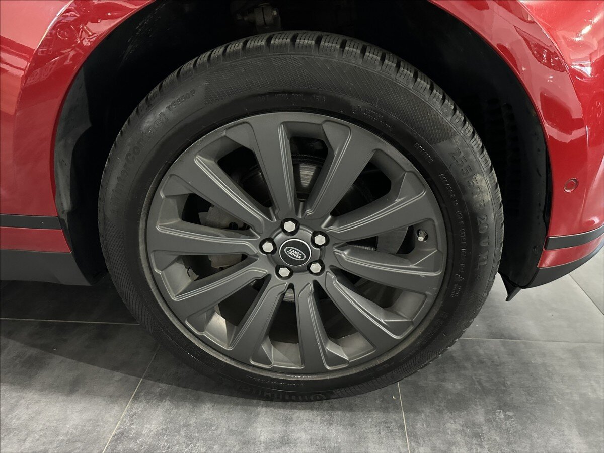 Land Rover Range Rover Velar SUV / Terénní 2,0 l 132 kw