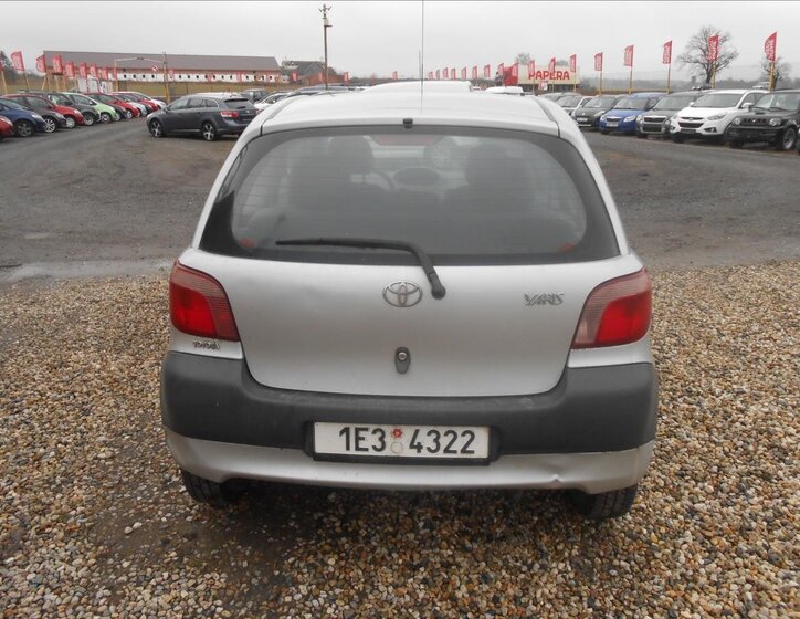 Toyota Yaris Hatchback 998,0 50 kw