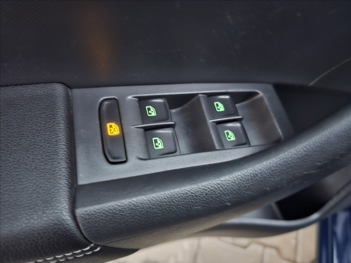 Škoda Rapid Hatchback 999,0 81 kw