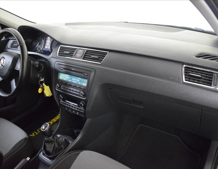 Škoda Rapid Liftback 1,2 l 77 kw