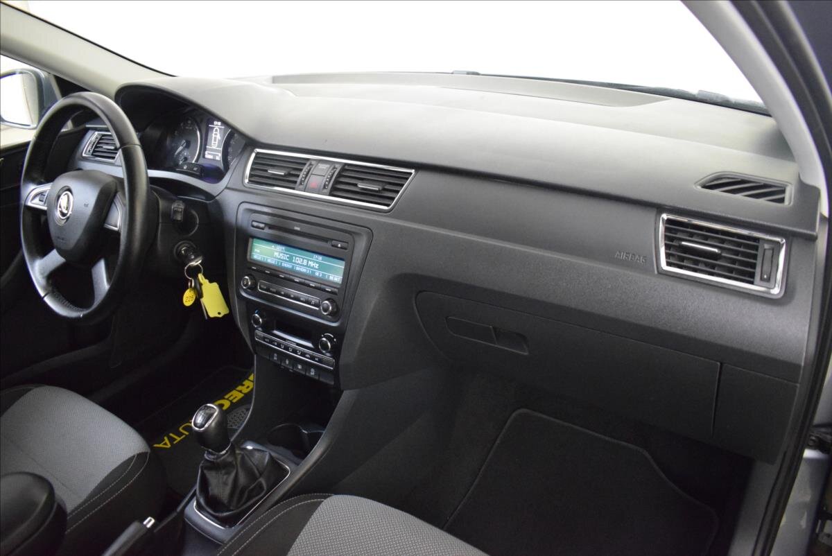 Škoda Rapid Liftback 1,2 l 77 kw