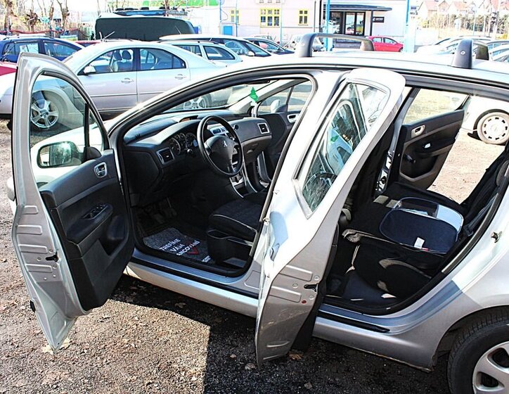 Peugeot 307 Hatchback 2,0 l 66 kw