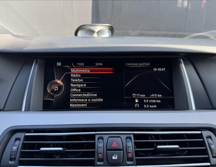 BMW Řada 5 Kombi 3,0 l 230 kw