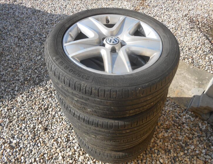 Volkswagen Tiguan Kombi 2,0 l 103 kw