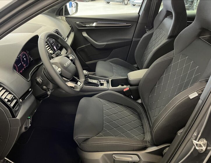 Škoda Karoq SUV 2,0 l 140 kw