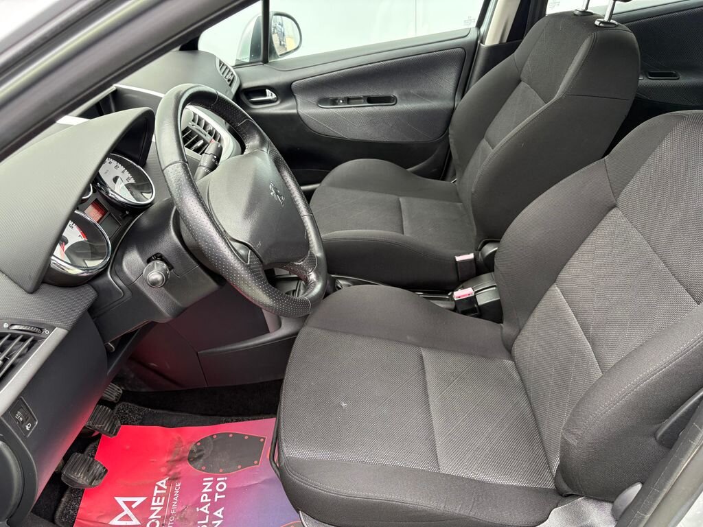 Peugeot 207 Kombi 1,4 l 70 kw