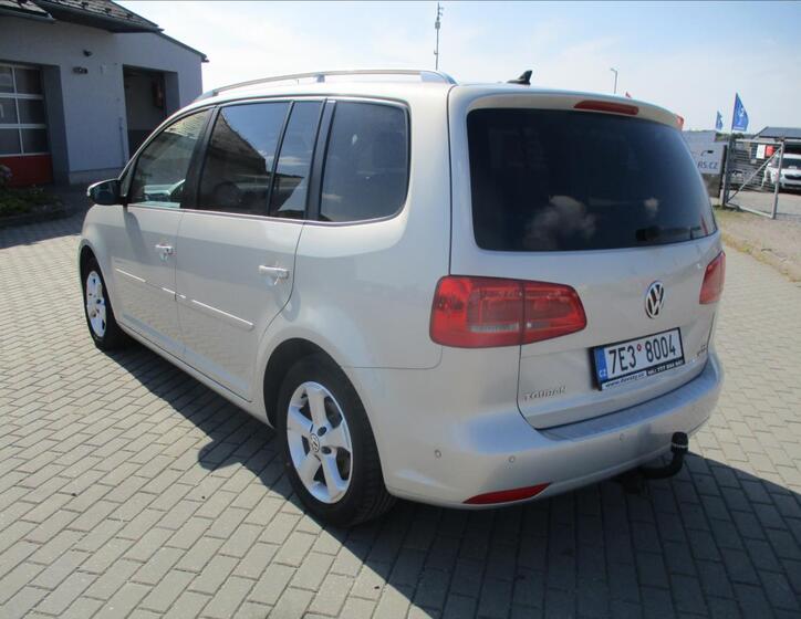 Volkswagen Touran 31