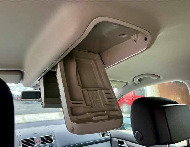 Volkswagen Touran 25