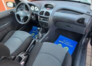 Peugeot 206 15