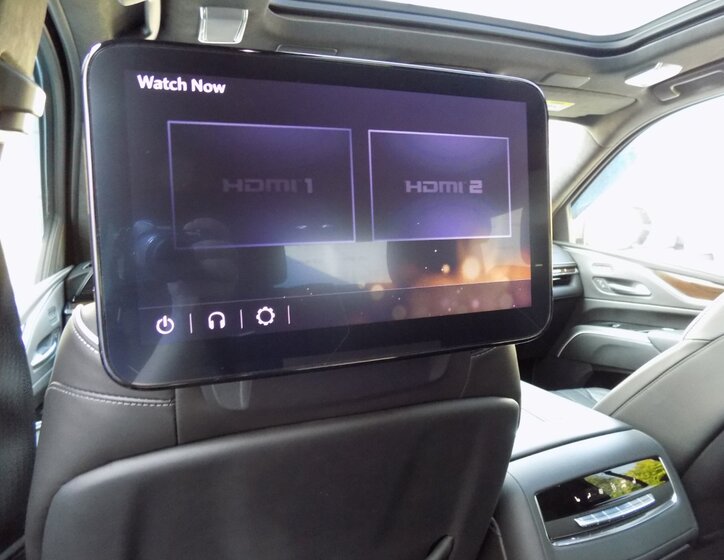 Cadillac Escalade 42