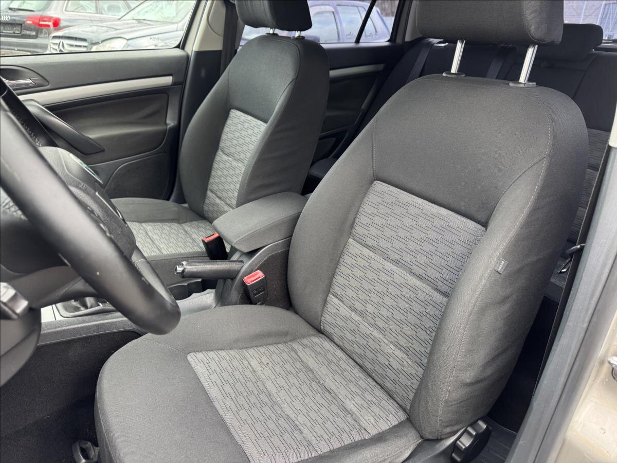 Škoda Octavia Kombi 1,6 l 77 kw